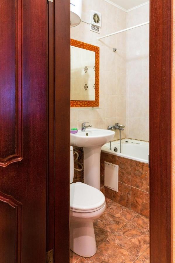 Apartment Triokhsviatytelskaya Street 3 Kiev Eksteriør bilde
