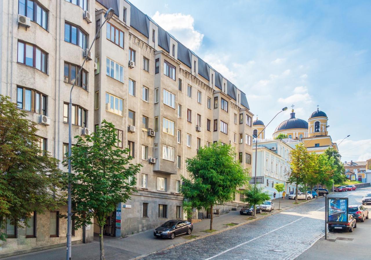 Apartment Triokhsviatytelskaya Street 3 Kiev Eksteriør bilde
